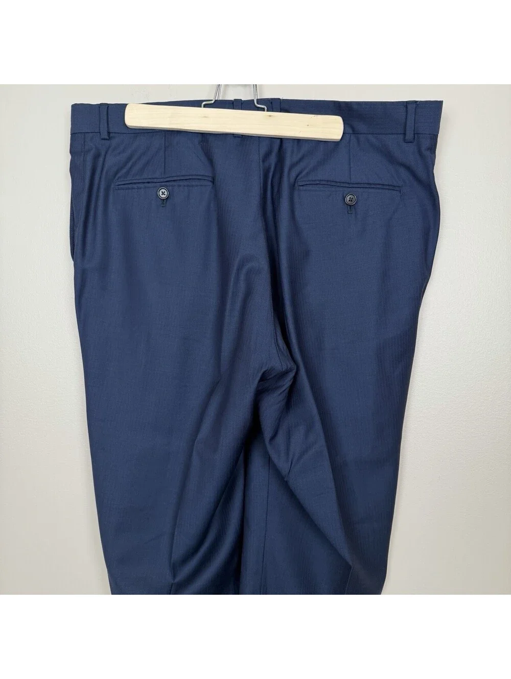 Jos A Bank Signature Gold Suit 44L 38W Tailored Fit Blue Herringbone Wool
